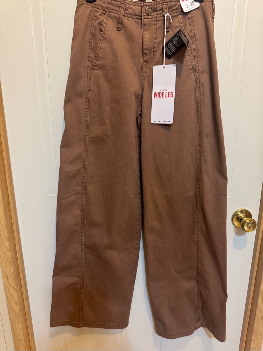 Celebrity Pink Sz 3/26 Tan Wide Leg NWT😊😊